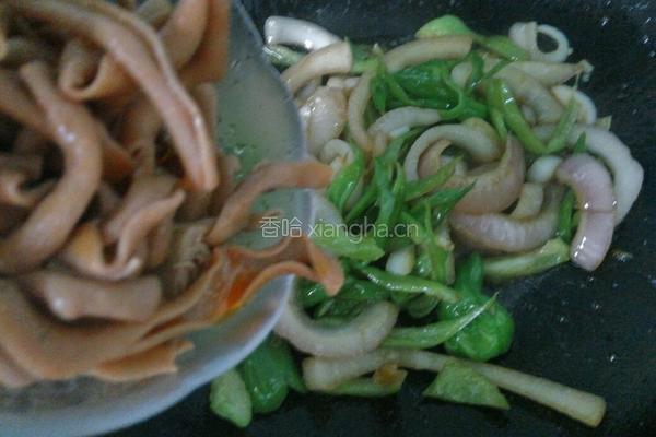 小炒卤鸭肠的做法图解8