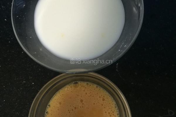 简单牛奶布丁的做法图解2
