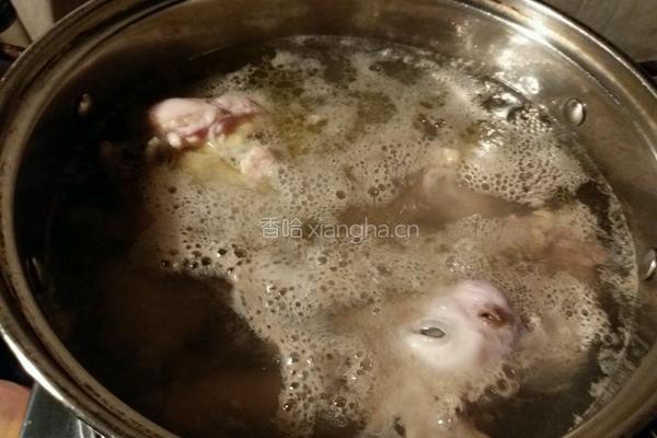 人参药膳鸡汤的做法图解4