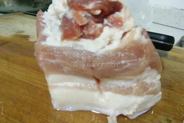 蜜汁蛋黄烤肉的做法图解1