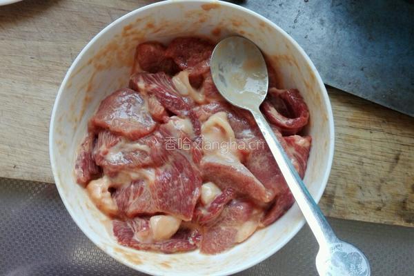 卡通兔咖喱牛肉饭的做法图解7