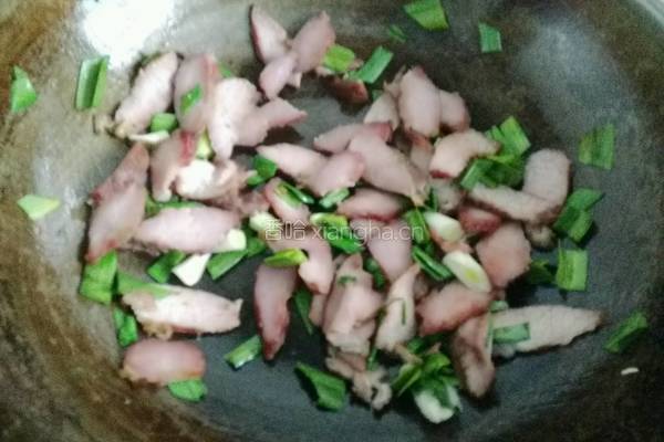 青蒜炒（瘦）腊肉的做法图解6