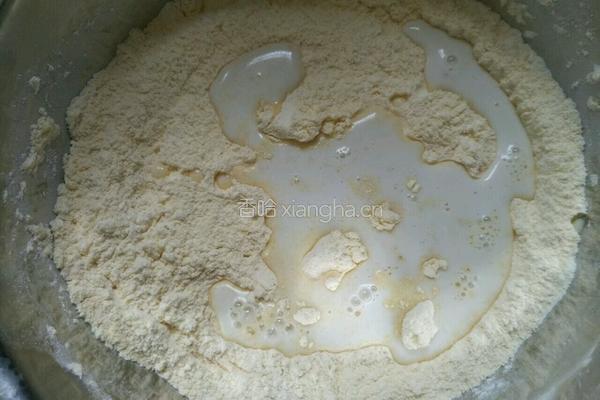 奶香红枣窝头的做法图解4