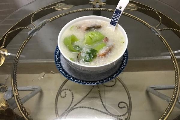 烧猪骨淡菜芥菜粥的做法图解10