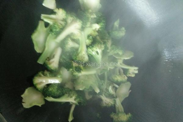 清炒西兰花的做法图解3