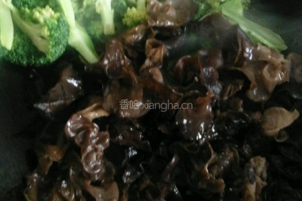 清炒西兰花的做法图解4