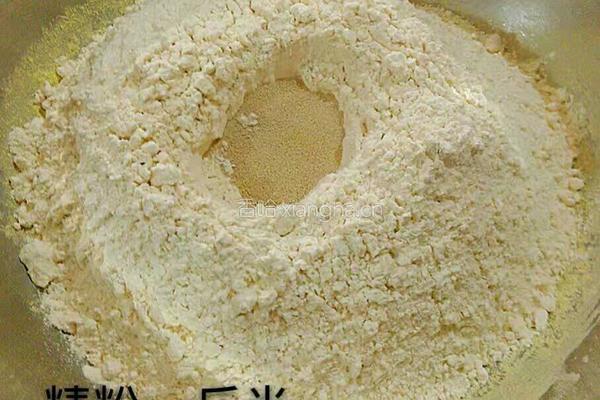 蔬菜双色玉米卷的做法图解3