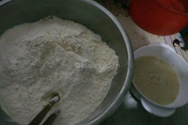 家常绿豆包的做法图解2