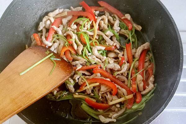 红椒肉丝的做法图解8