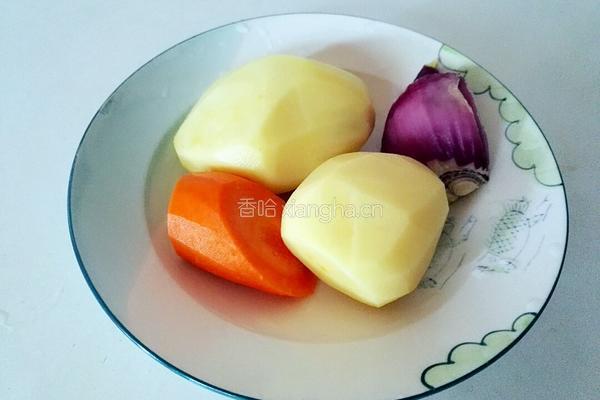 芝麻土豆饼的做法图解1