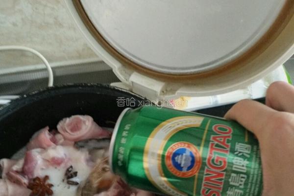 电饭煲猪脚的做法图解2
