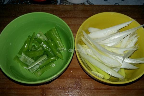 蚝油大葱烧豆腐的做法图解2