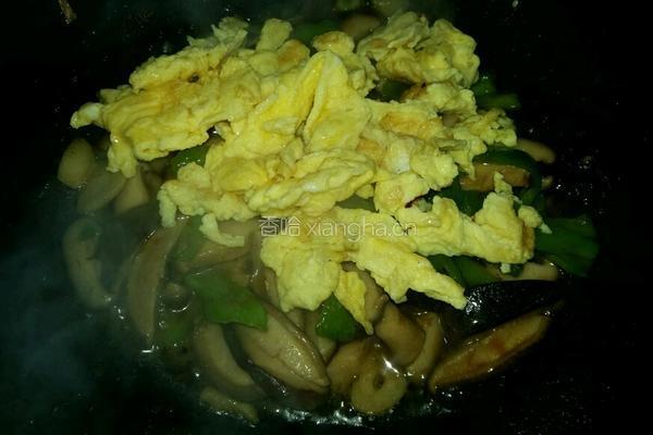 香菇尖椒炒鸡蛋（蚝油口味）的做法图解11