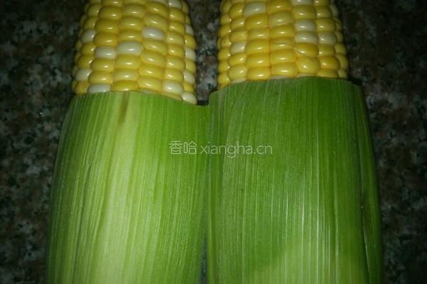 玉米煮鸡蛋的做法图解1