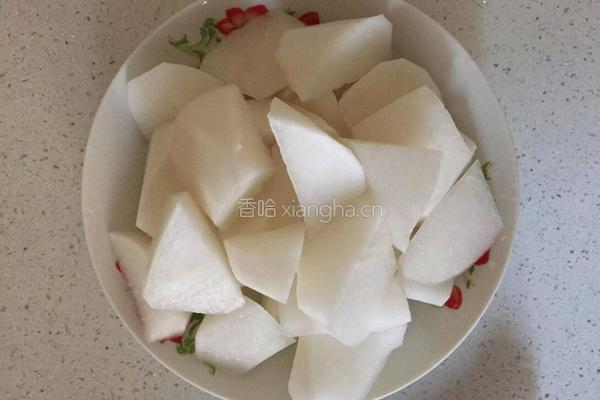 白萝卜炖排骨的做法图解2
