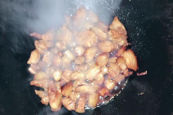 五花肉烧油豆腐的做法图解4