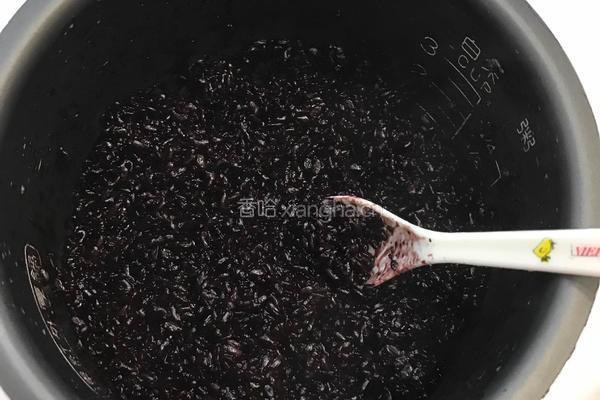 梅子酱黑米丸子的做法图解4