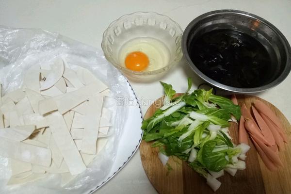 青菜面片汤的做法图解1