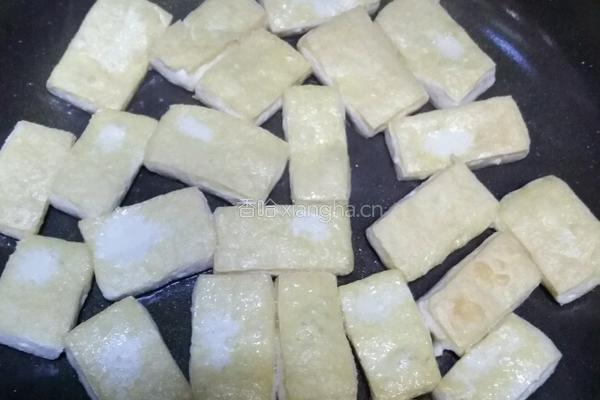 糖醋包浆豆腐的做法图解4