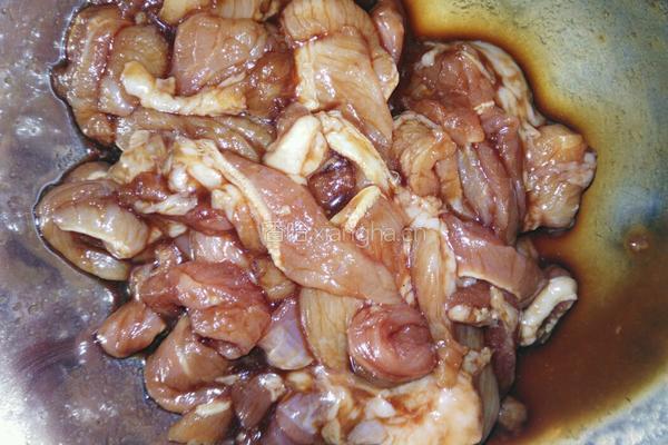 花菜青椒肉片的做法图解3