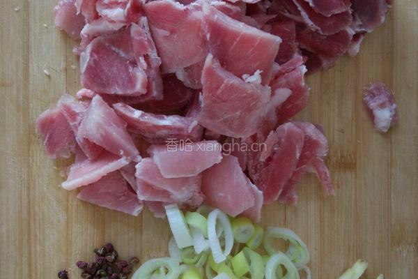 扁豆角炒肉的做法图解2