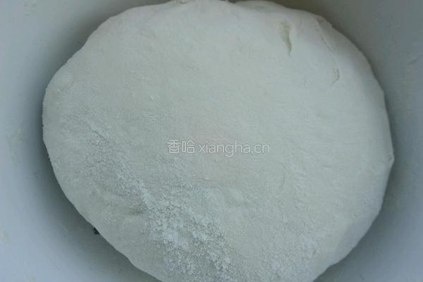 芹菜豆干包子的做法图解3