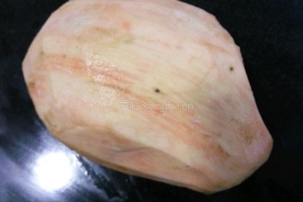 玉米渣红薯粥的做法图解1