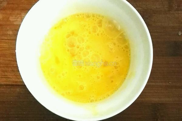 香菇梗炒鸡蛋的做法图解3