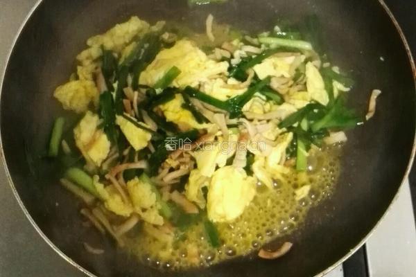 香菇梗炒鸡蛋的做法图解11
