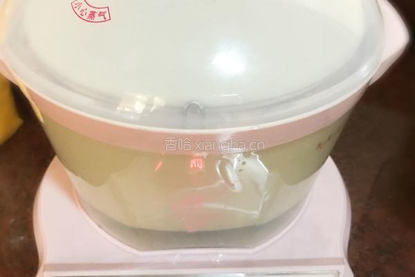 黑米椰汁炖燕窝的做法图解5
