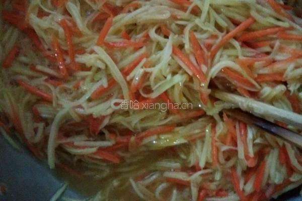 土豆丝胡萝卜饼的做法图解3