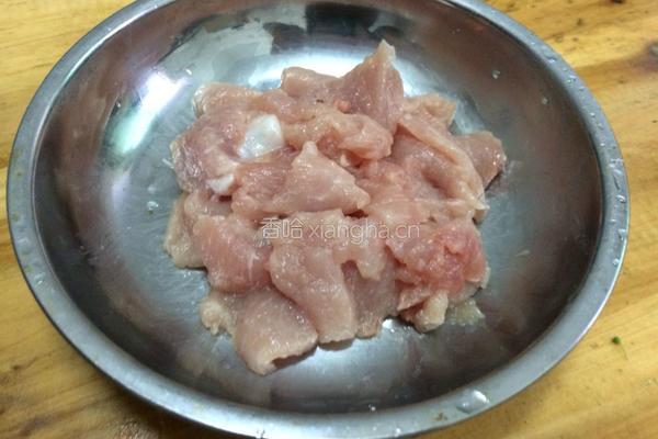 瘦肉炒椰菜花的做法图解4
