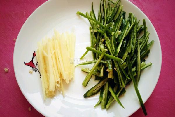干椒土豆丝的做法图解5