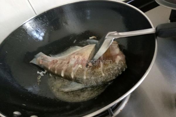 蚝油汤鳊鱼的做法图解5