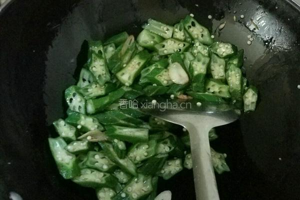 秋葵炒肉的做法图解5
