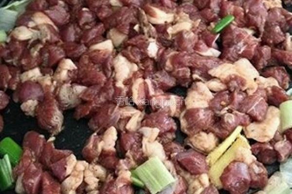 孜然羊肉粒的做法图解7