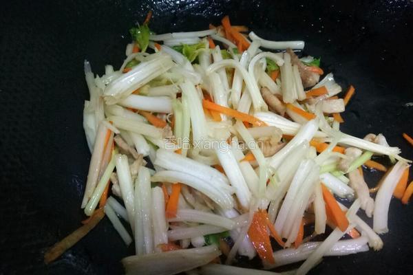 白芹炒肉丝的做法图解9