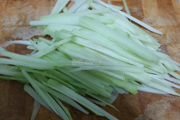 素炒佛手瓜的做法图解3