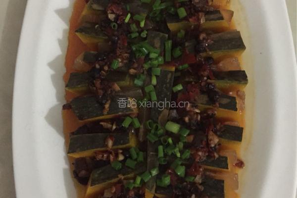 腊肉蒸南瓜的做法图解5