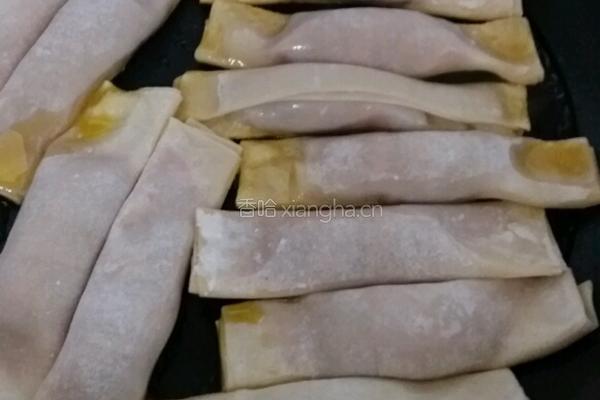 牛肉锅贴的做法图解6