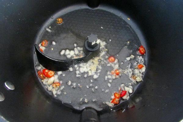 千叶豆腐小炒肉的做法图解2