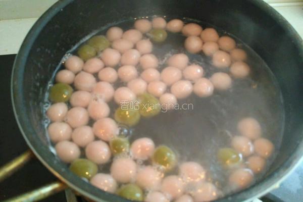 赤豆糊果蔬汁小元宵的做法图解2