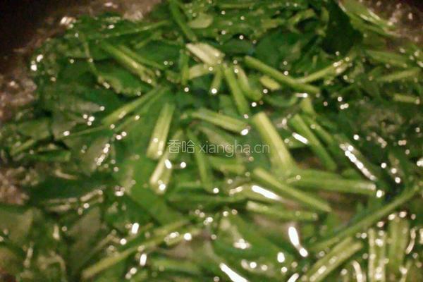 菠菜猪肝粥的做法图解4