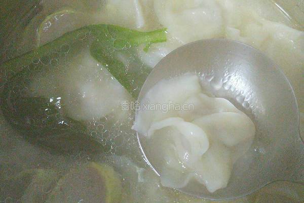 香菇肉馅馄饨的做法图解8