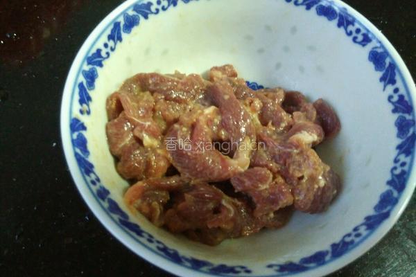 腐竹炒肉片的做法图解3