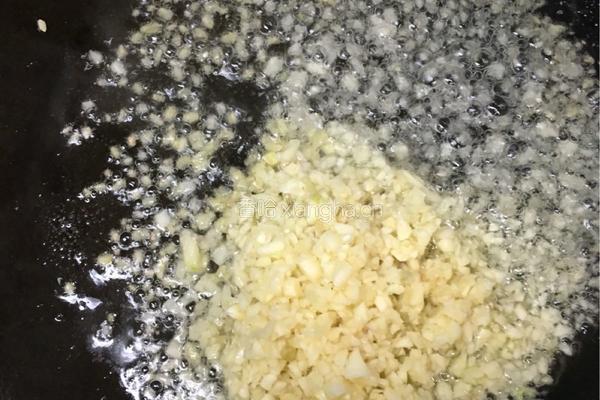 黄金虾皮酱的做法图解4
