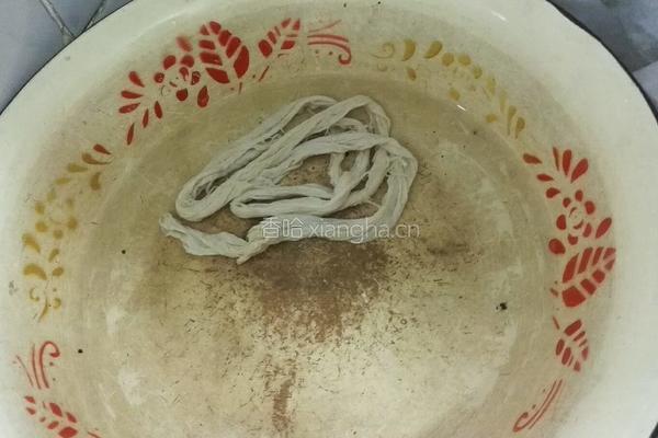 自制烤红肠的做法图解1