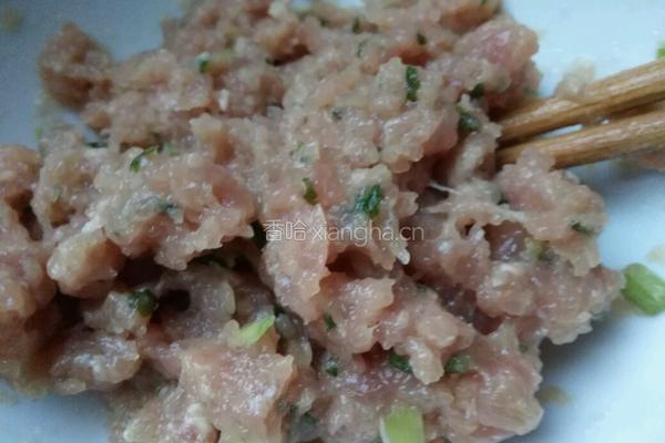 肉末虾仁蛋羹的做法图解2