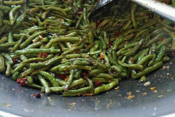 油炸四季豆的做法图解4