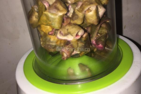 百香果皮泡茶的做法图解3